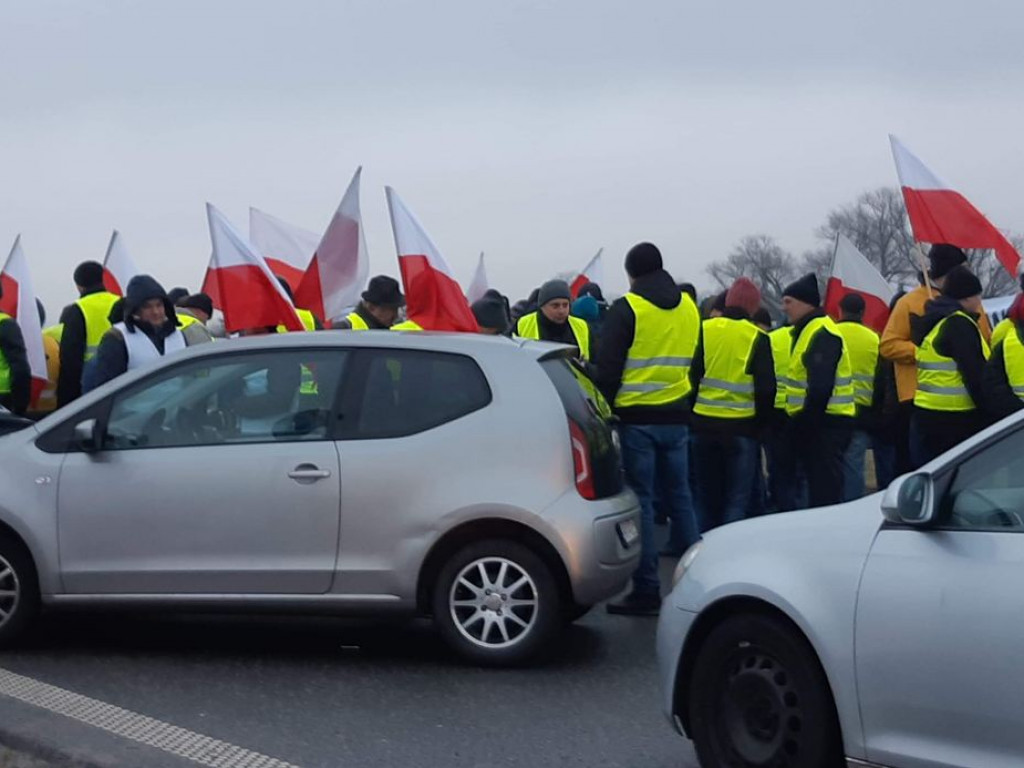 Protestujący rolnicy blokują A2 [aktualizacja: objazdy]