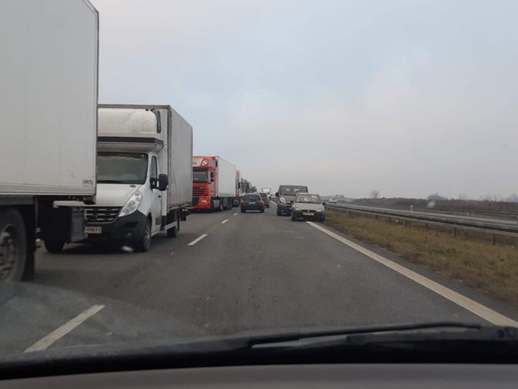 Protestujący rolnicy blokują A2 [aktualizacja: objazdy]