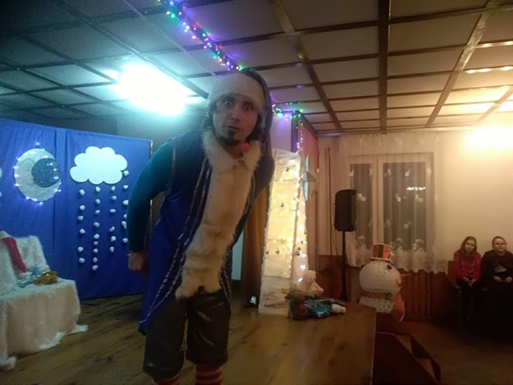 Mikołaj z elfami zawitali do Chąśna Drugiego