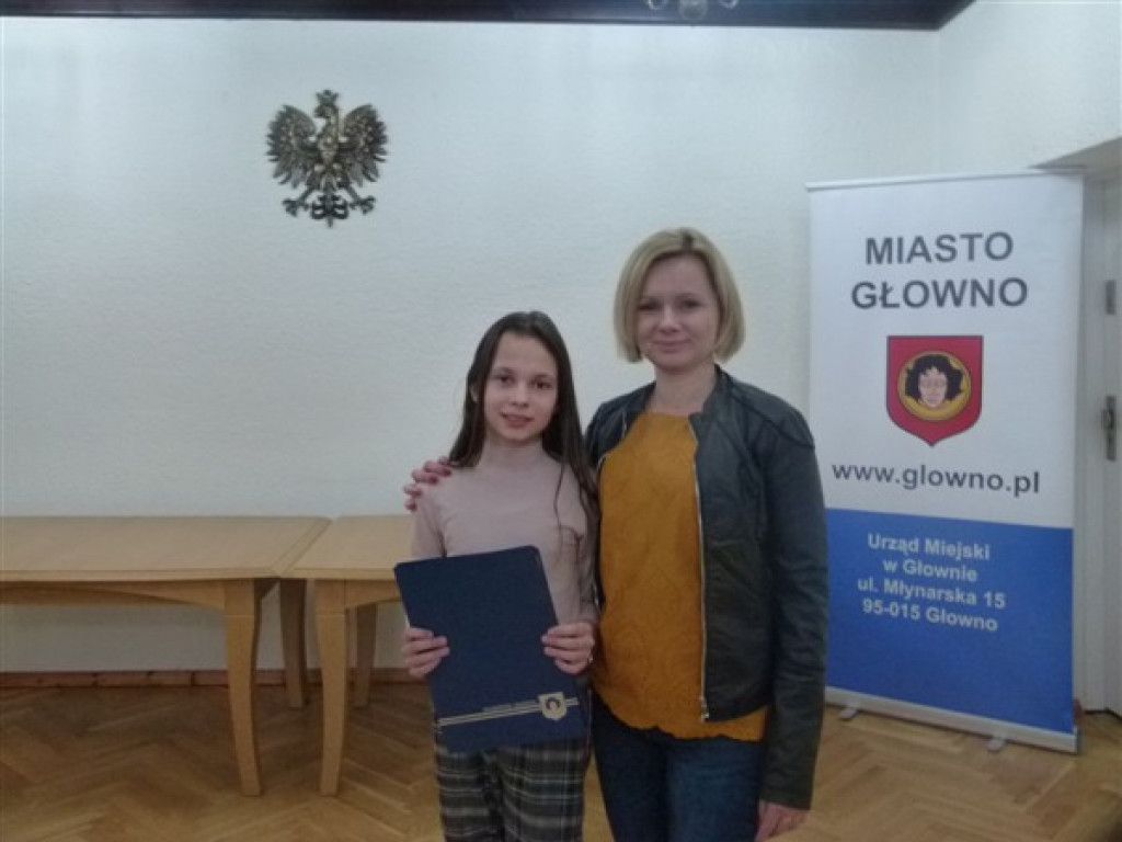 Burmistrz nagrodził zdolnych sportowców
