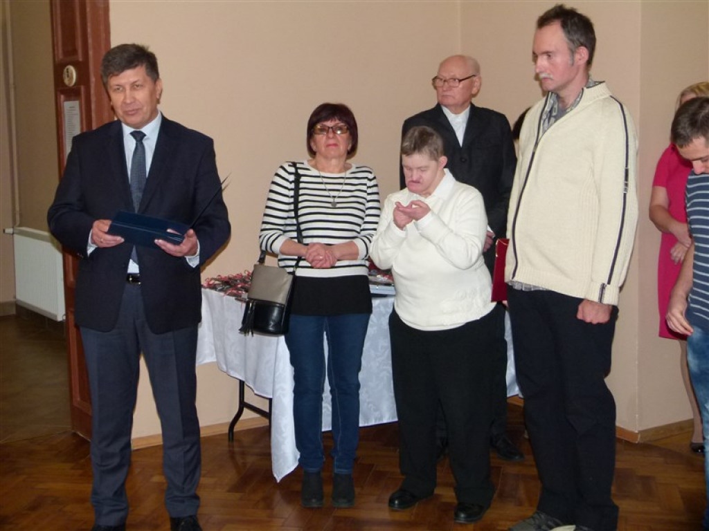 Głowno: pierwsza wigilia w nowej siedzibie ŚDS