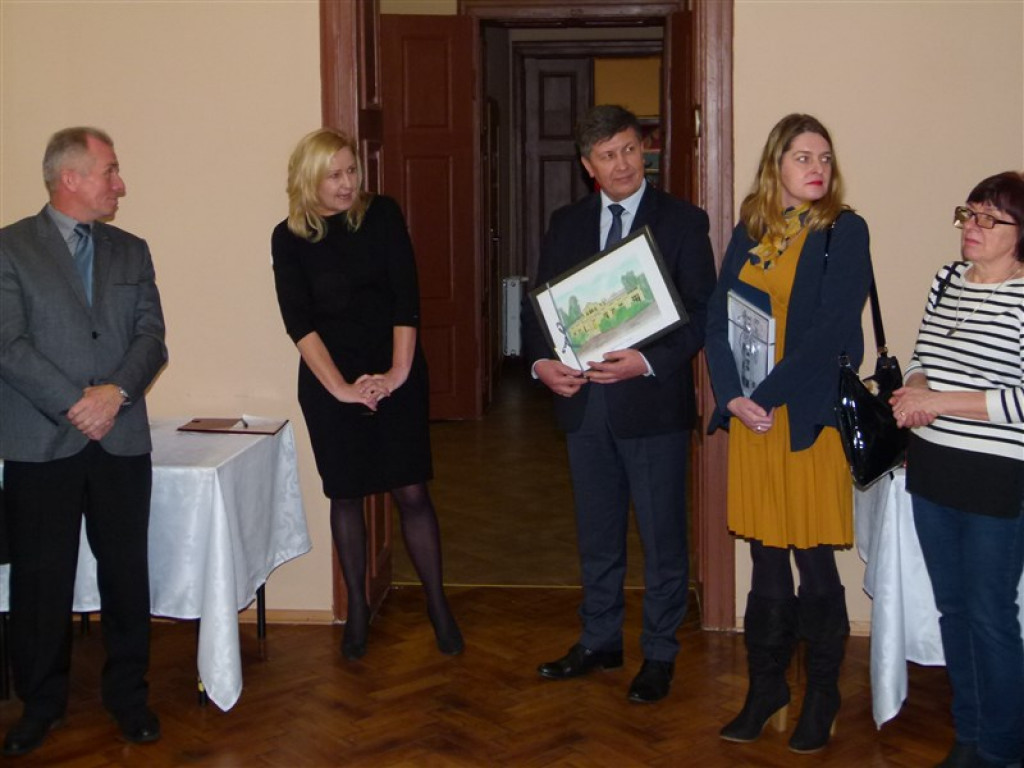 Głowno: pierwsza wigilia w nowej siedzibie ŚDS