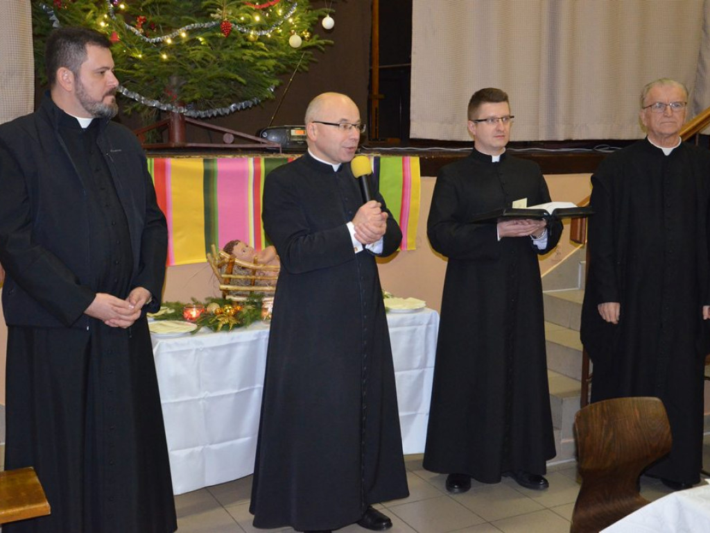 Spotkanie wigilijne przy kościele na Korabce [zdjęcia, filmy]