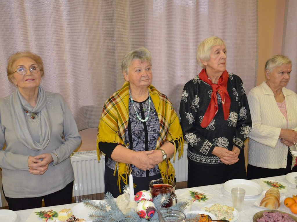 Spotkanie wigilijne przy kościele na Korabce [zdjęcia, filmy]