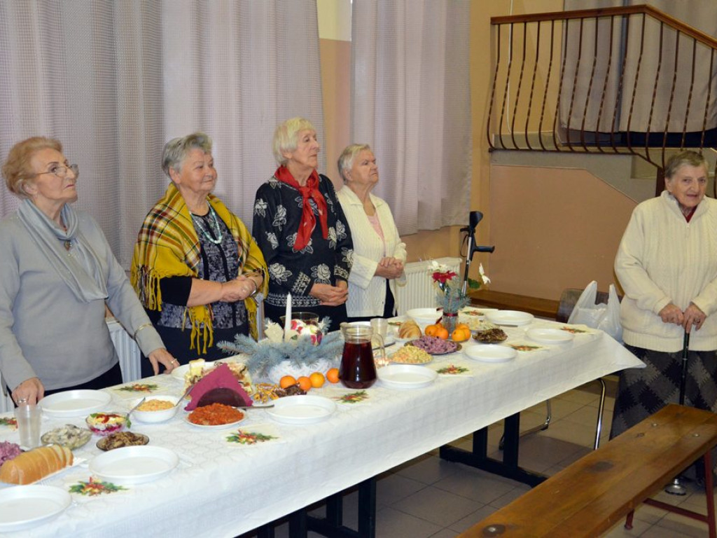 Spotkanie wigilijne przy kościele na Korabce [zdjęcia, filmy]