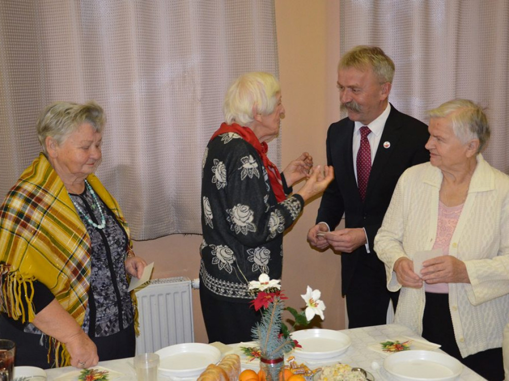Spotkanie wigilijne przy kościele na Korabce [zdjęcia, filmy]