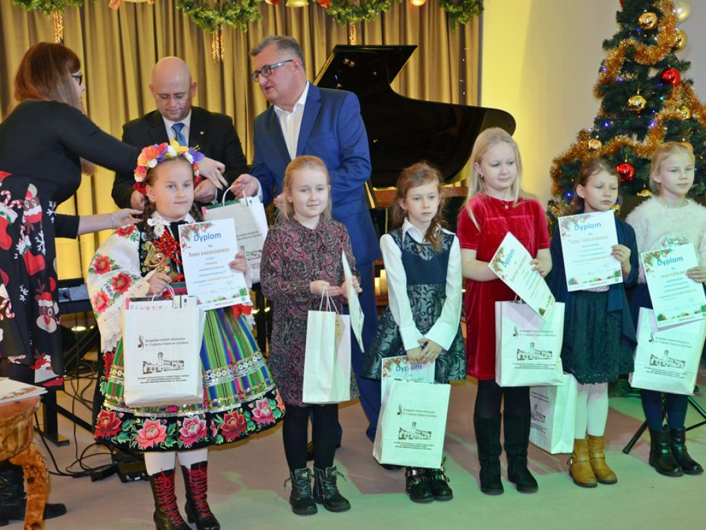 Spotkanie wigilijne i koncert laureatów 