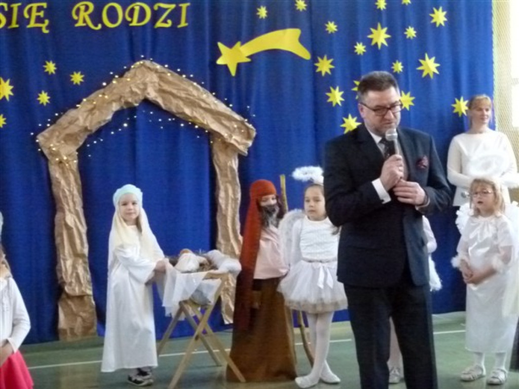Najpiękniejsze kolędy na jasełkach w Domaniewicach