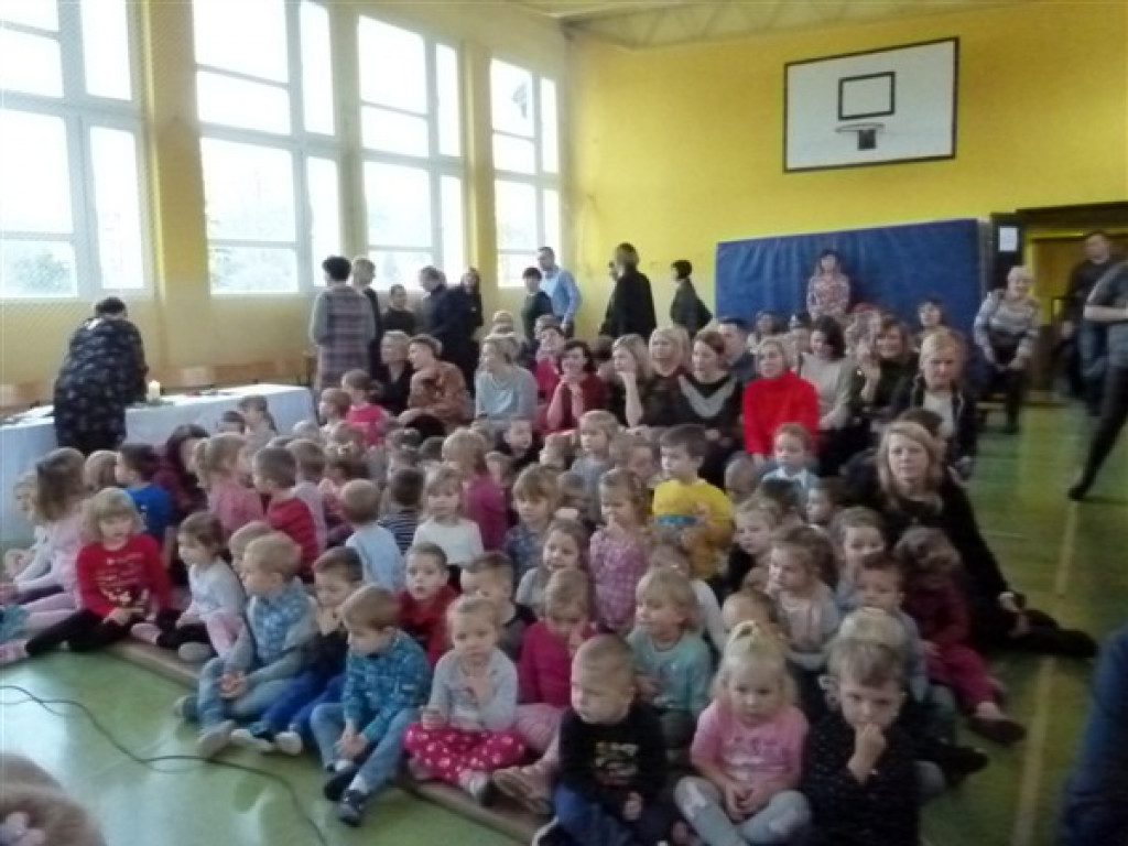 Najpiękniejsze kolędy na jasełkach w Domaniewicach