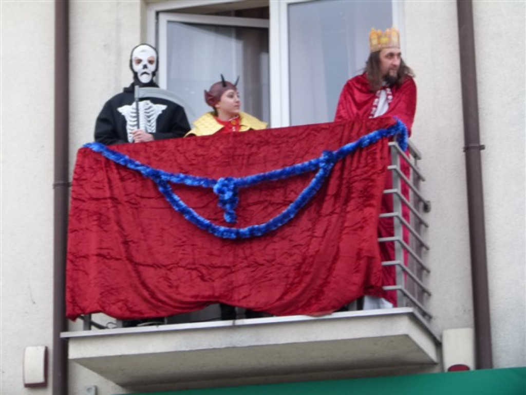 Orszak Trzech Króli przeszedł ulicami Głowna