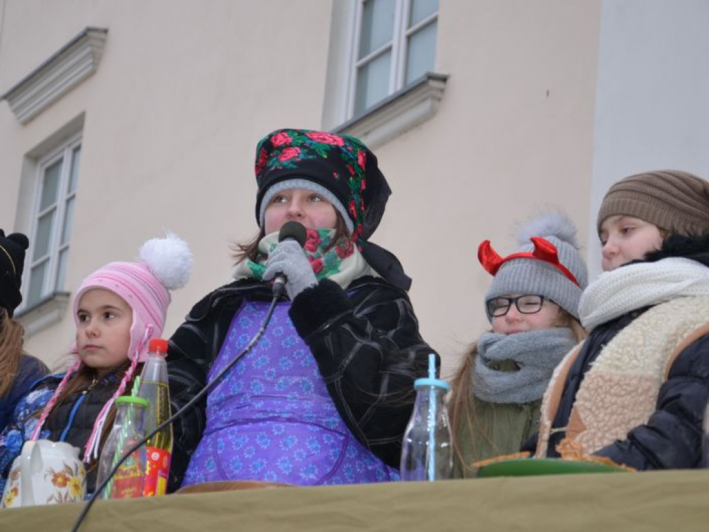 Orszak Trzech Króli przeszedł ulicami Łowicza [zdjęcia i filmy]