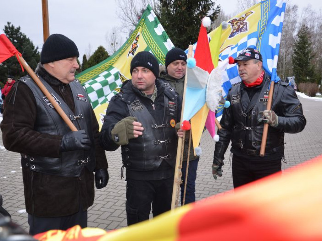 Orszak Trzech Króli przeszedł ulicami Łowicza [zdjęcia i filmy]