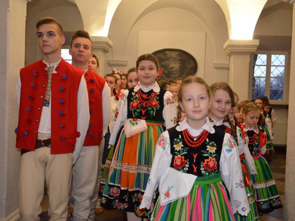 Koderki zaśpiewały kolędy [zdjęcia i filmy]