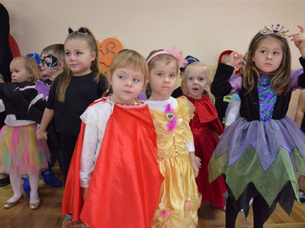Bal karnawałowy w przedszkolu na Starzyńskiego