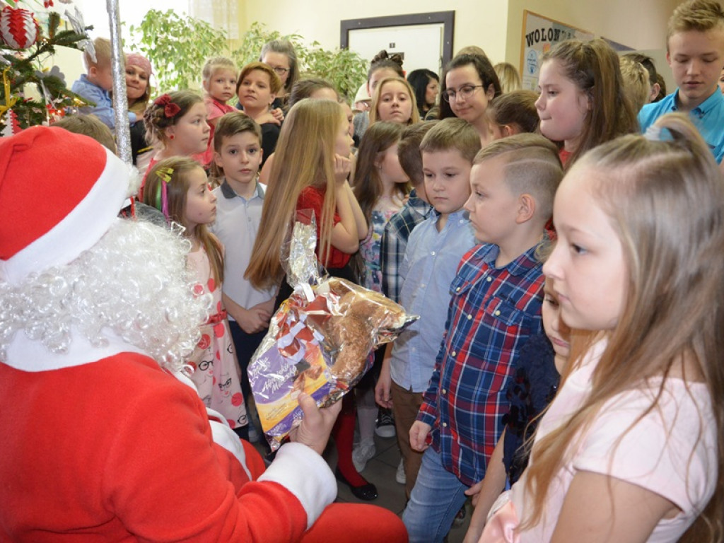 Zabawa z Mikołajem w Gągolinie