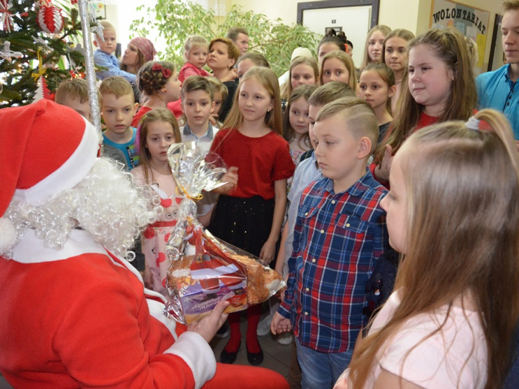 Zabawa z Mikołajem w Gągolinie