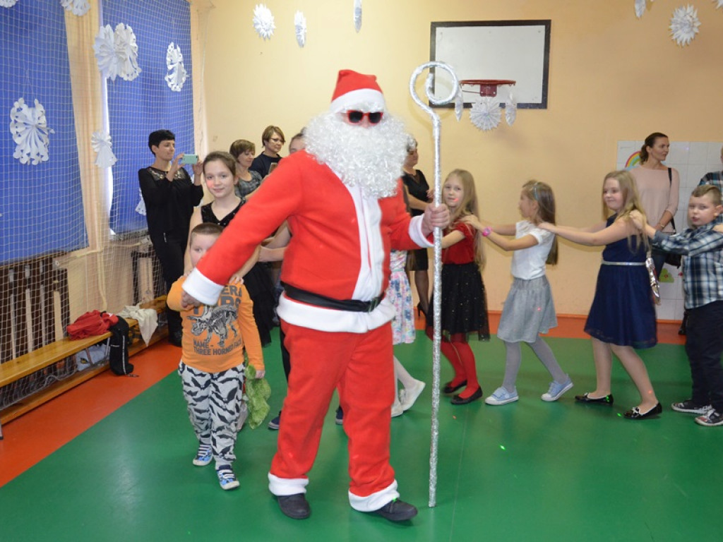 Zabawa z Mikołajem w Gągolinie