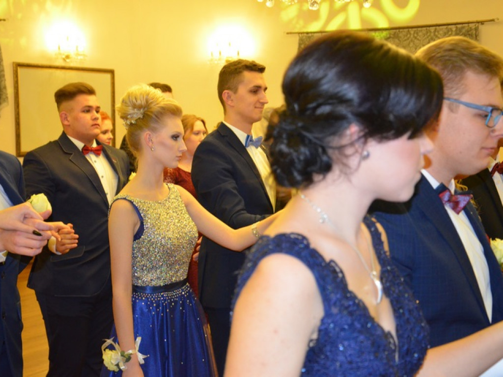 Trwa studniówka ZSP nr 3 w Łowiczu