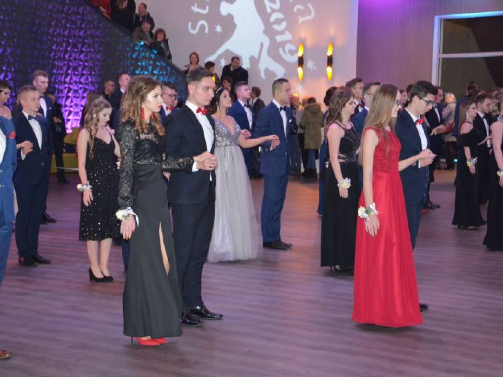 Studniówka łowickiego 