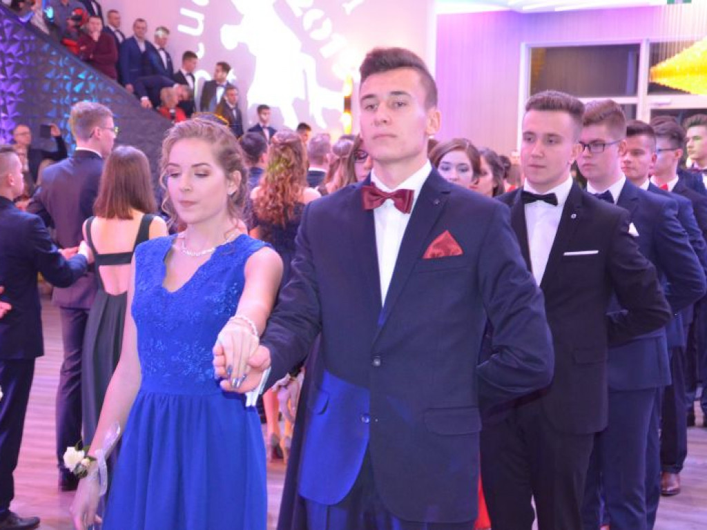 Studniówka łowickiego 
