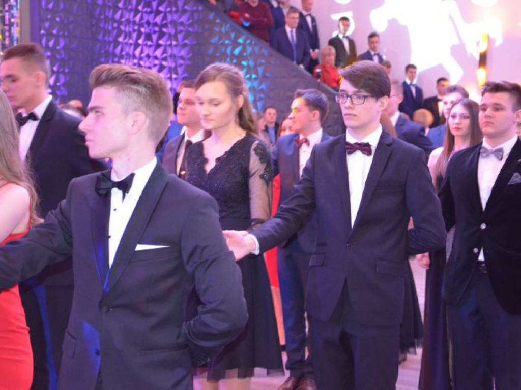 Studniówka łowickiego 