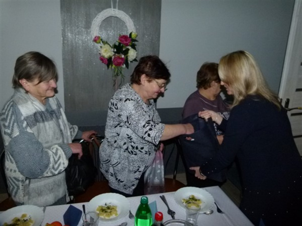Wigilijne spotkanie seniorów w Ossem