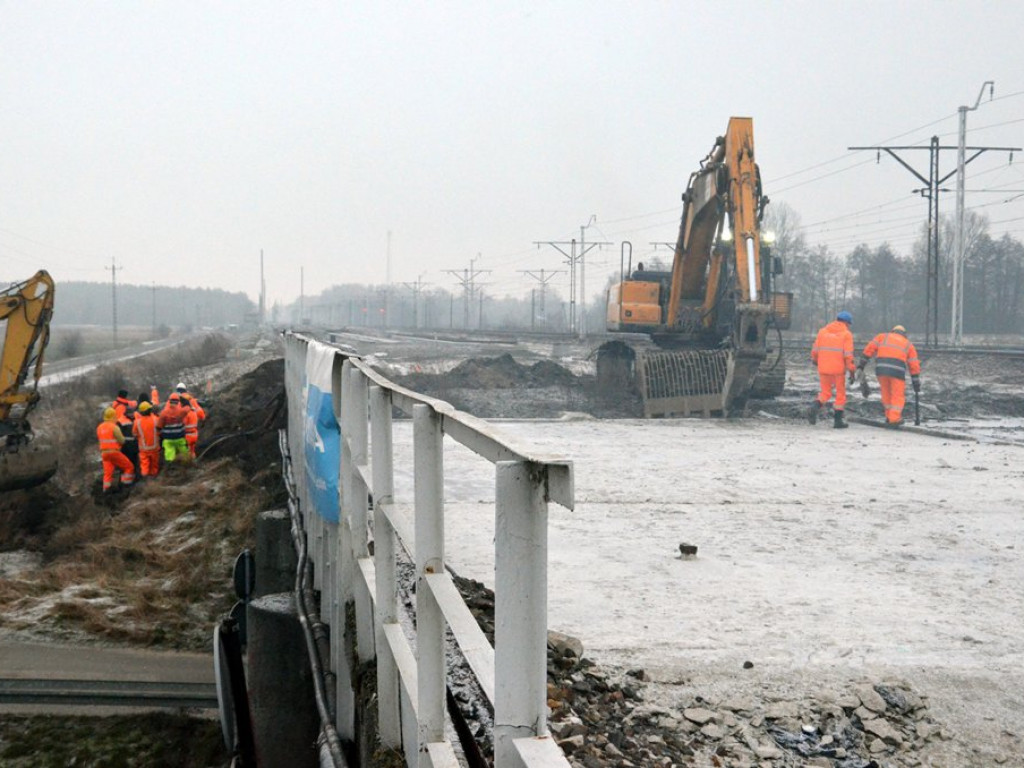 Rozpoczęła się rozbiórka połowy tunelu nad Zwierzyńcem