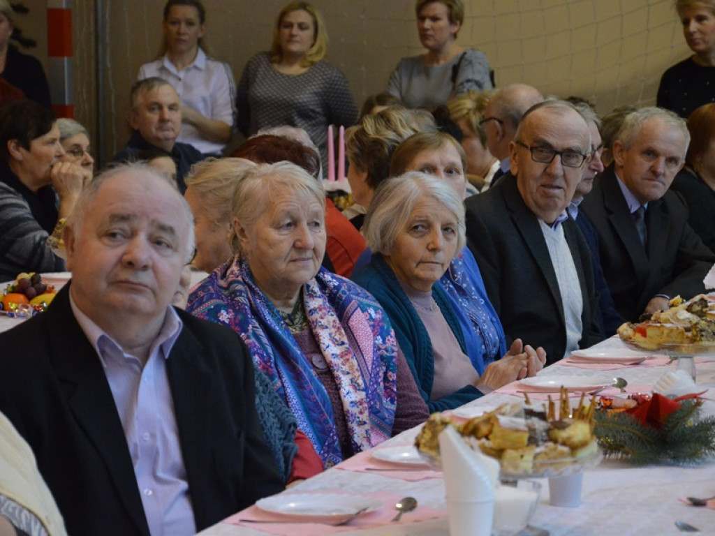Dzień Babci i Dziadka w Dąbkowicach