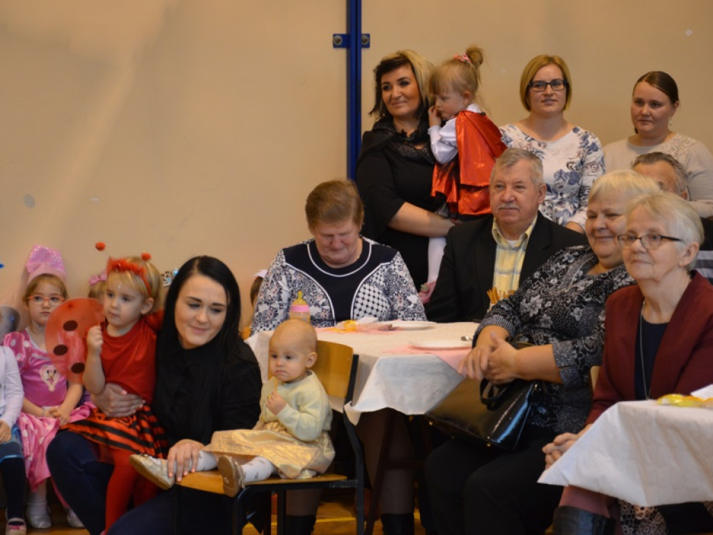 Dzień Babci i Dziadka w Dąbkowicach