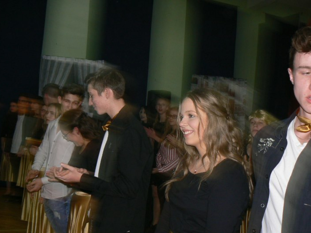 Głowno: porywający spektakl i otwarcie sali teatralnej w ZSLG