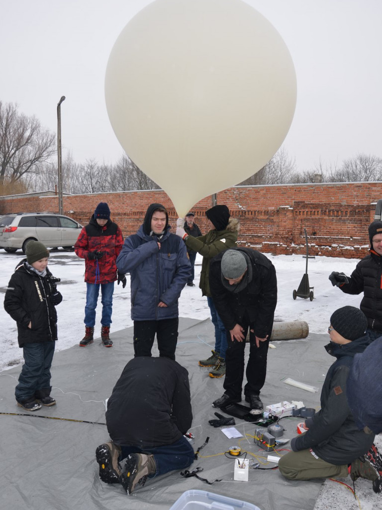 Krótkofalowcy wysłali balon do stratosfery