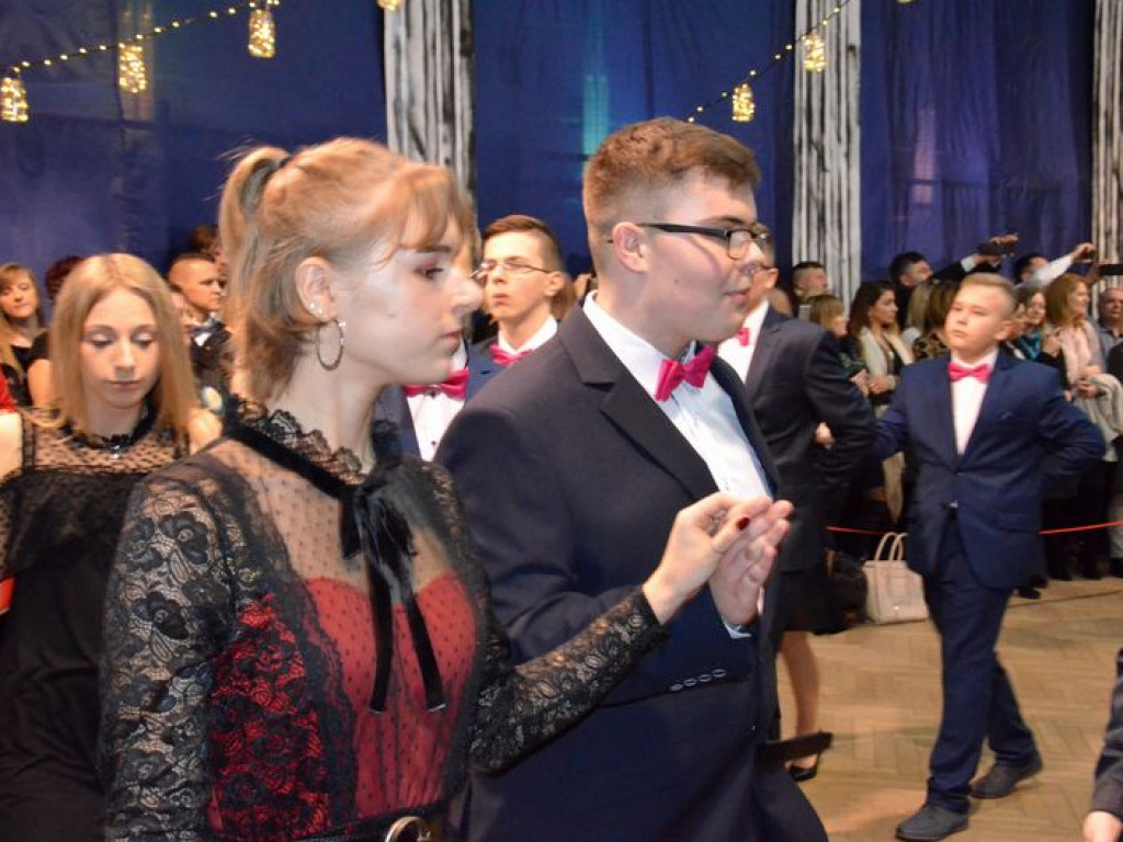 Bal ostatnich klas w Gimnazjum nr 2