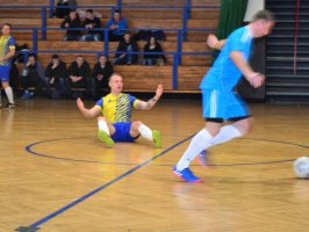 Nadal pięć drużyn walczy o awans