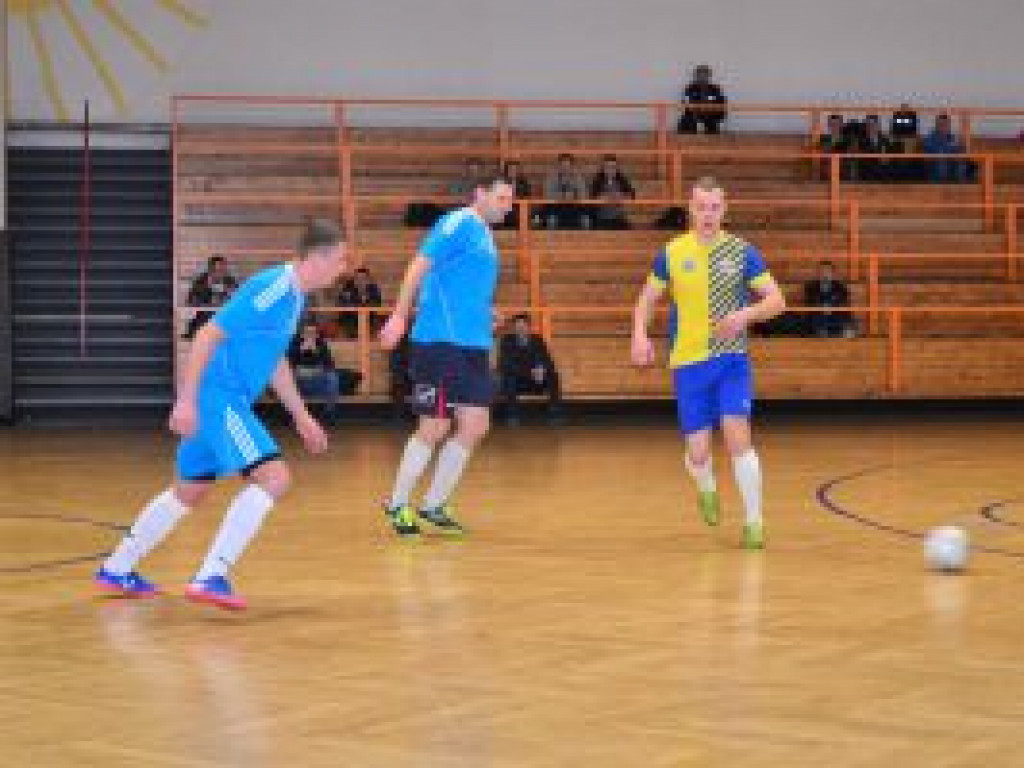Nadal pięć drużyn walczy o awans