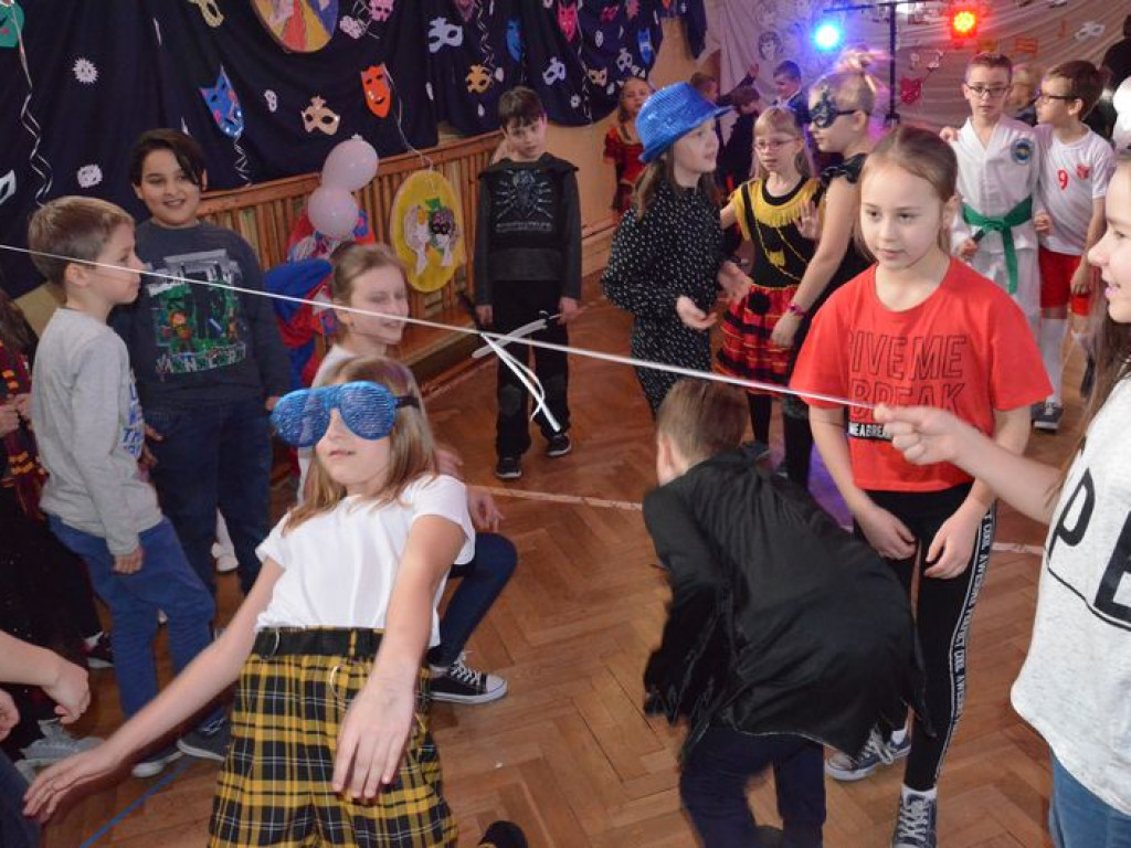 Karnawałowy bal w SP1