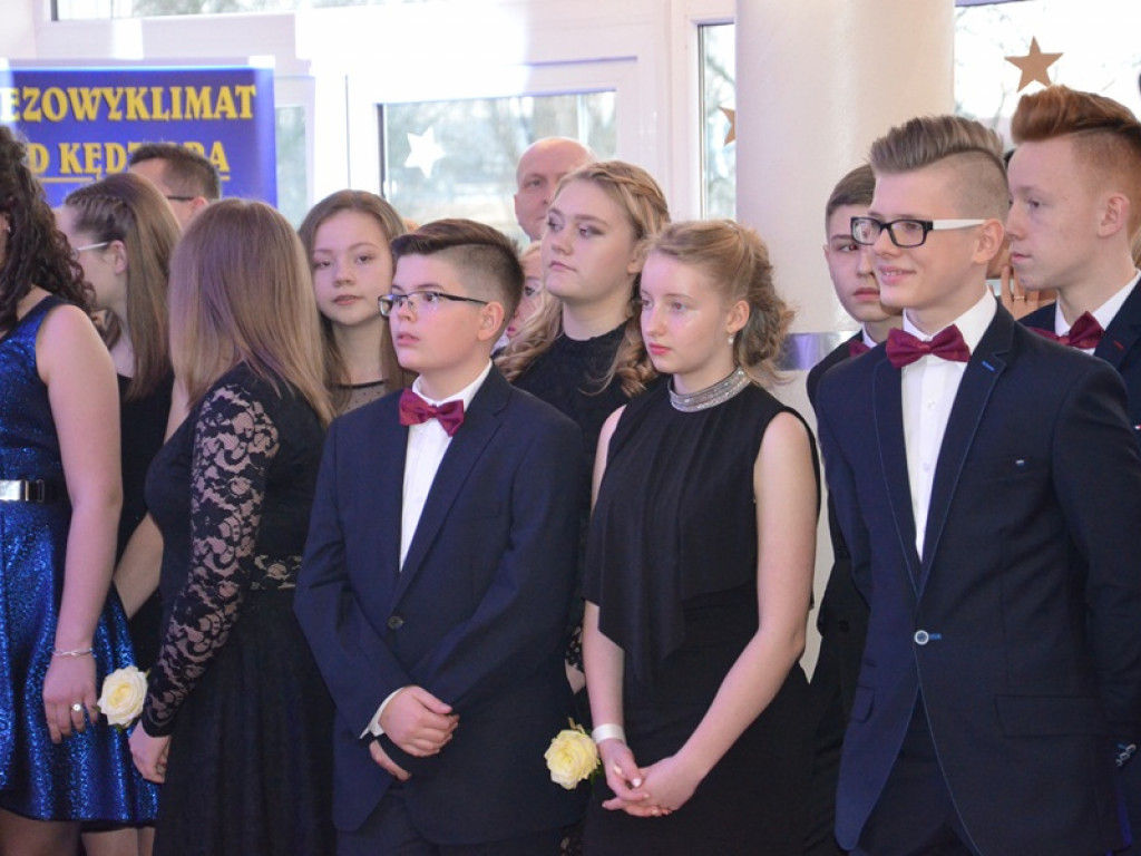 Bal ósmych klas z SP nr 2 w restauracji Szkiełka