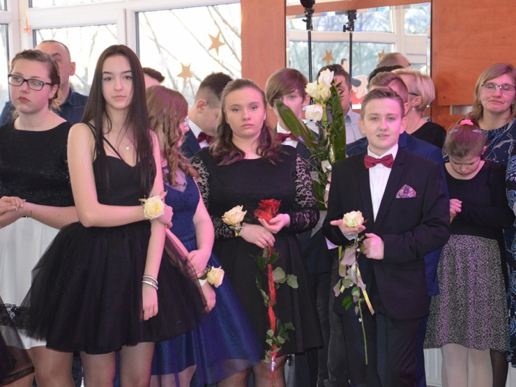Bal ósmych klas z SP nr 2 w restauracji Szkiełka
