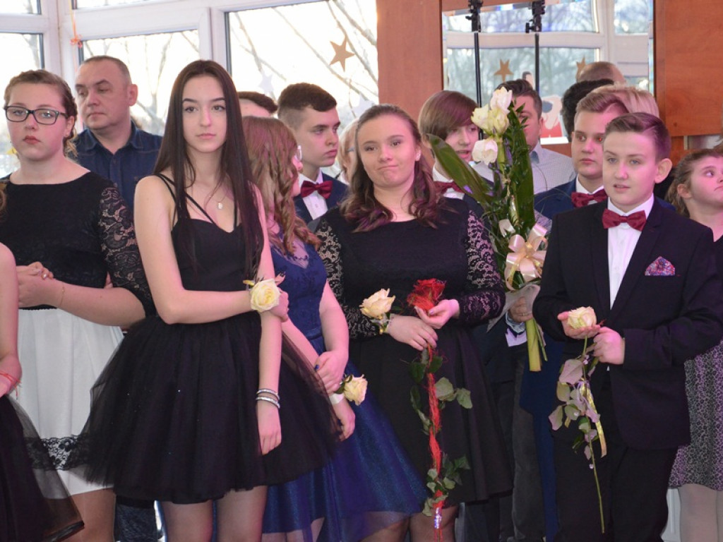 Bal ósmych klas z SP nr 2 w restauracji Szkiełka