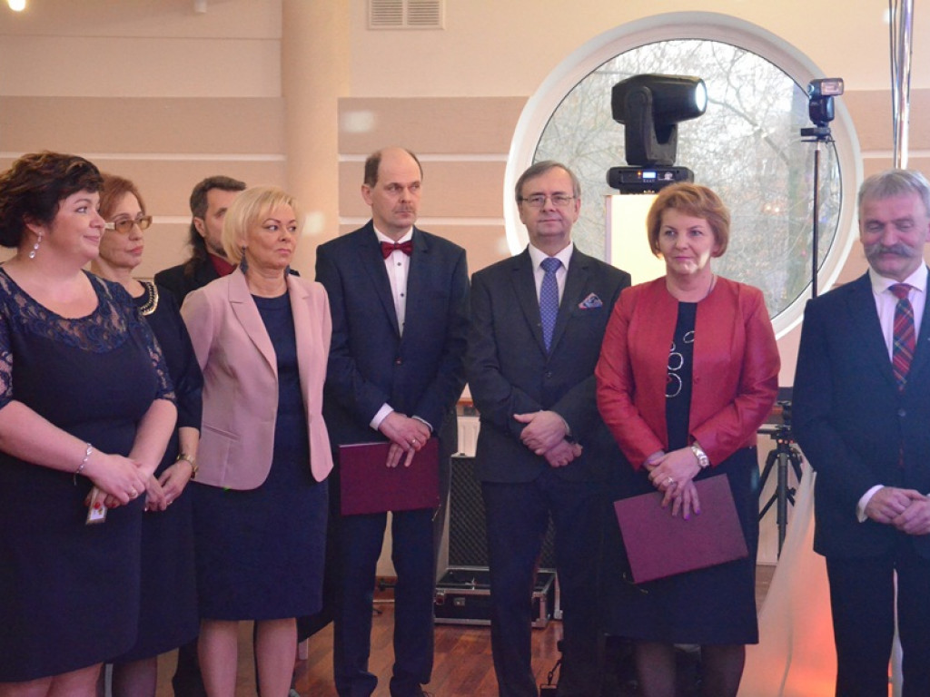 Bal ósmych klas z SP nr 2 w restauracji Szkiełka