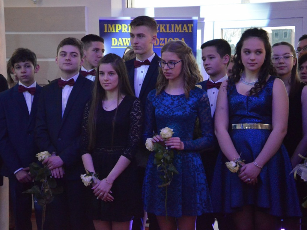 Bal ósmych klas z SP nr 2 w restauracji Szkiełka