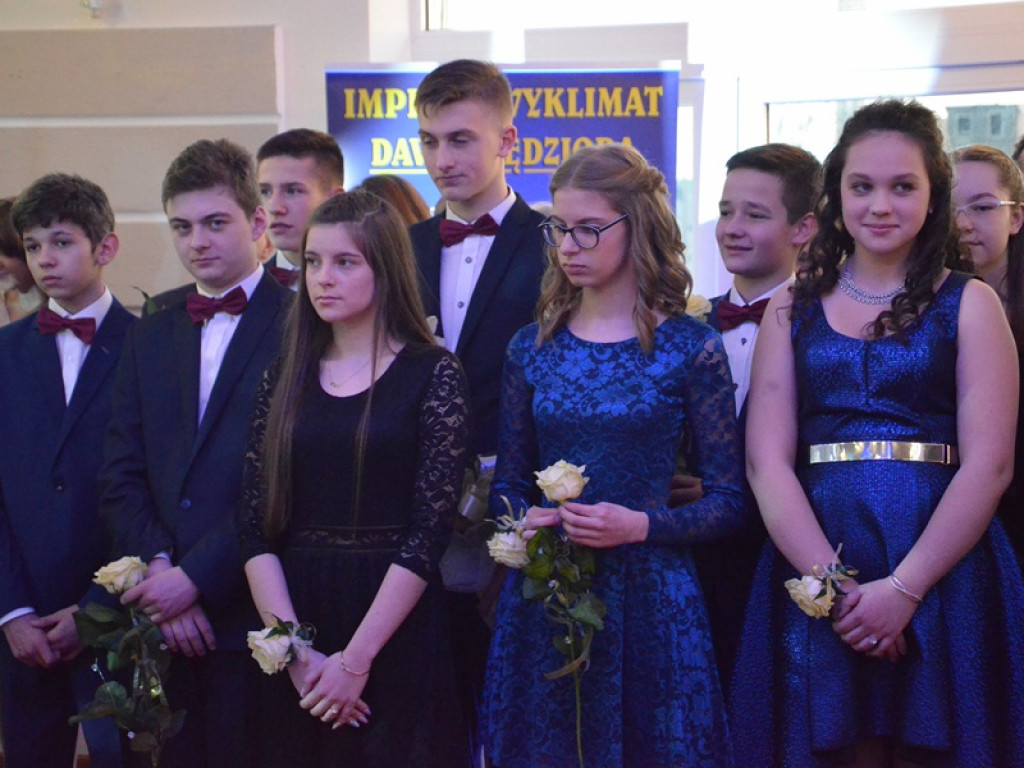 Bal ósmych klas z SP nr 2 w restauracji Szkiełka