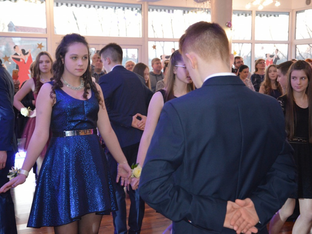 Bal ósmych klas z SP nr 2 w restauracji Szkiełka