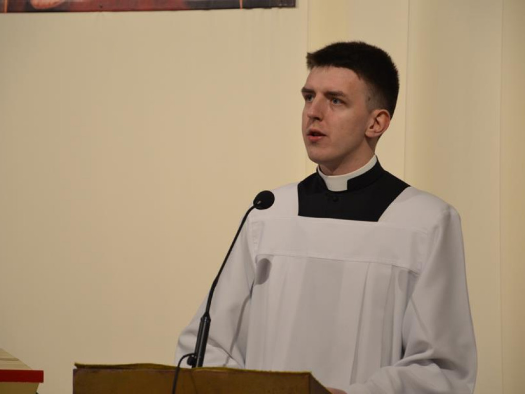 Pożegnanie biskupa Alojzego Orszulika w łowickiej katedrze