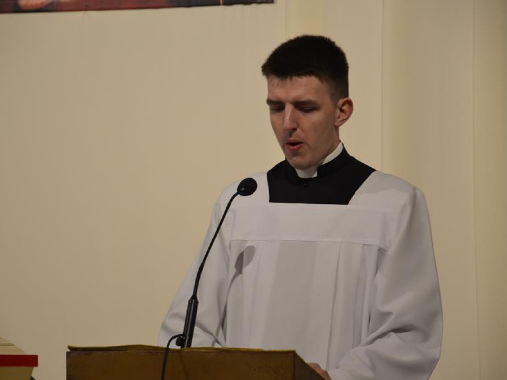 Pożegnanie biskupa Alojzego Orszulika w łowickiej katedrze