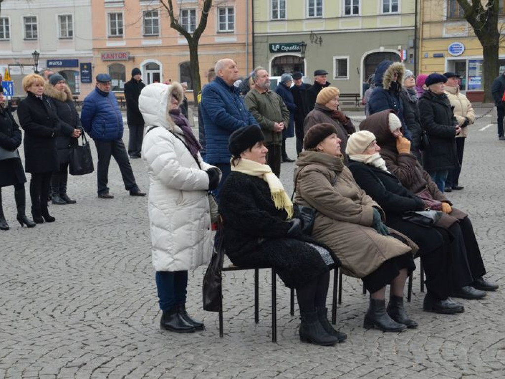Prymas Polski na pogrzebie biskupa Alojzego Orszulika