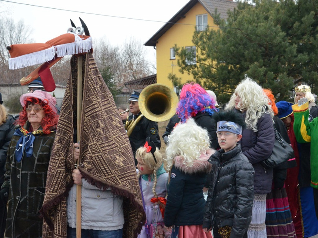 Korowód ostatkowy przeszedł przez Stachlew