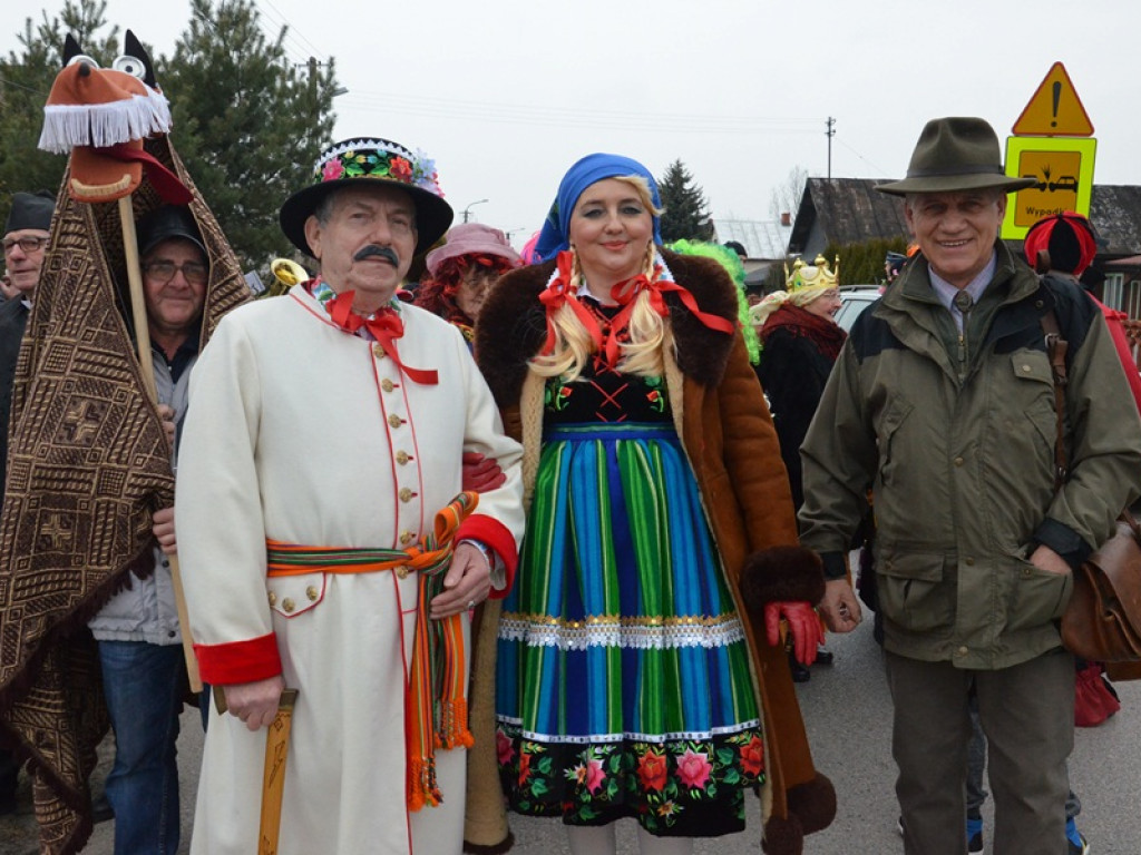 Korowód ostatkowy przeszedł przez Stachlew
