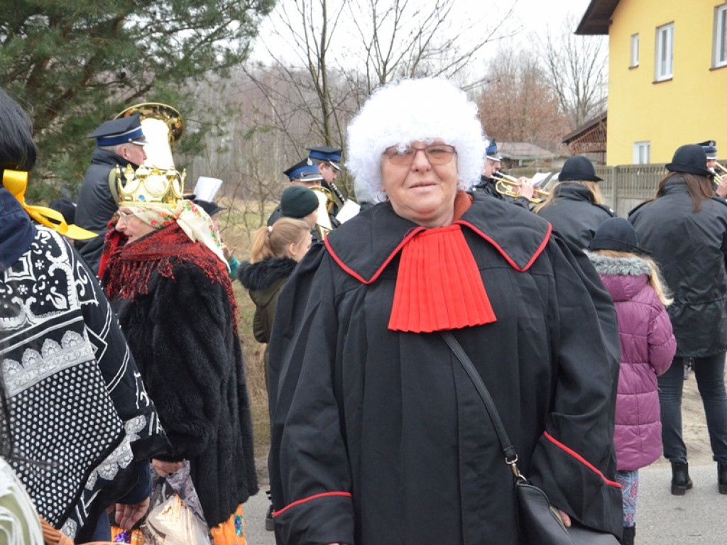 Korowód ostatkowy przeszedł przez Stachlew