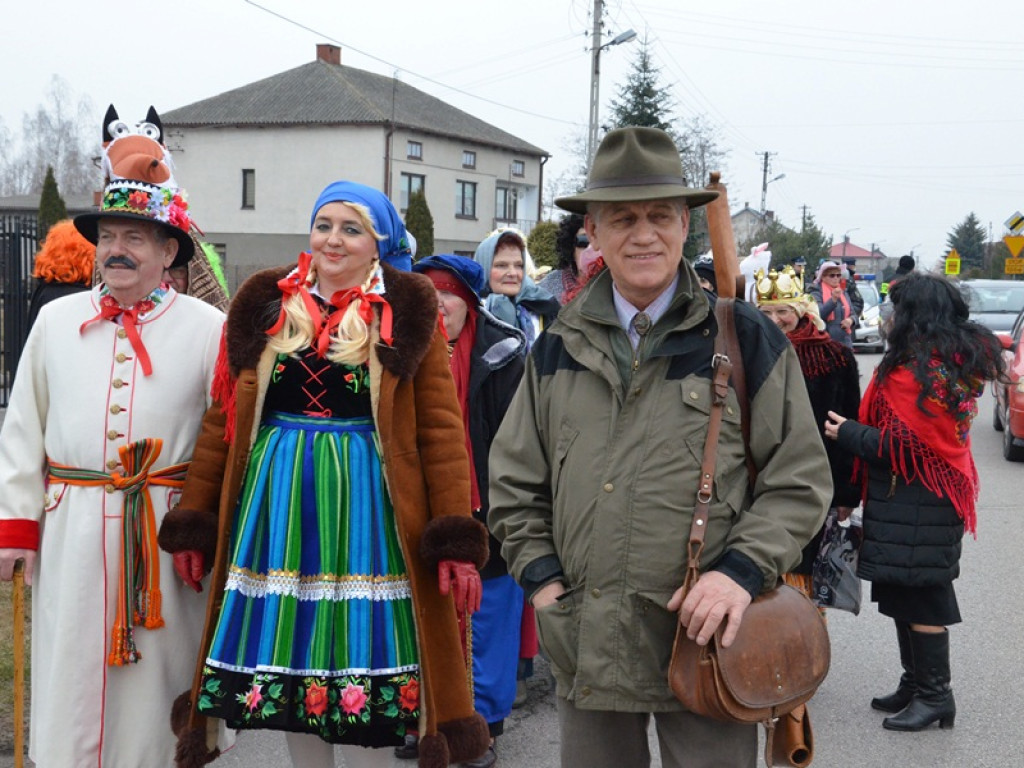Korowód ostatkowy przeszedł przez Stachlew