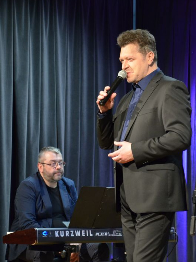 Krzysztof Kiljański na Dniu Kobiet w Zdunach